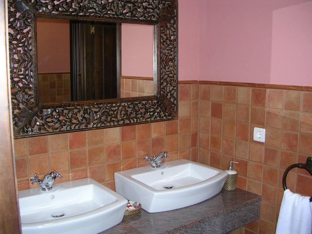 El Castro Guest House Arancedo Exterior photo